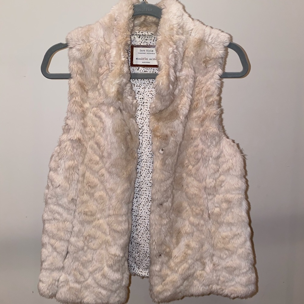 Zara Girls faux fur vest
